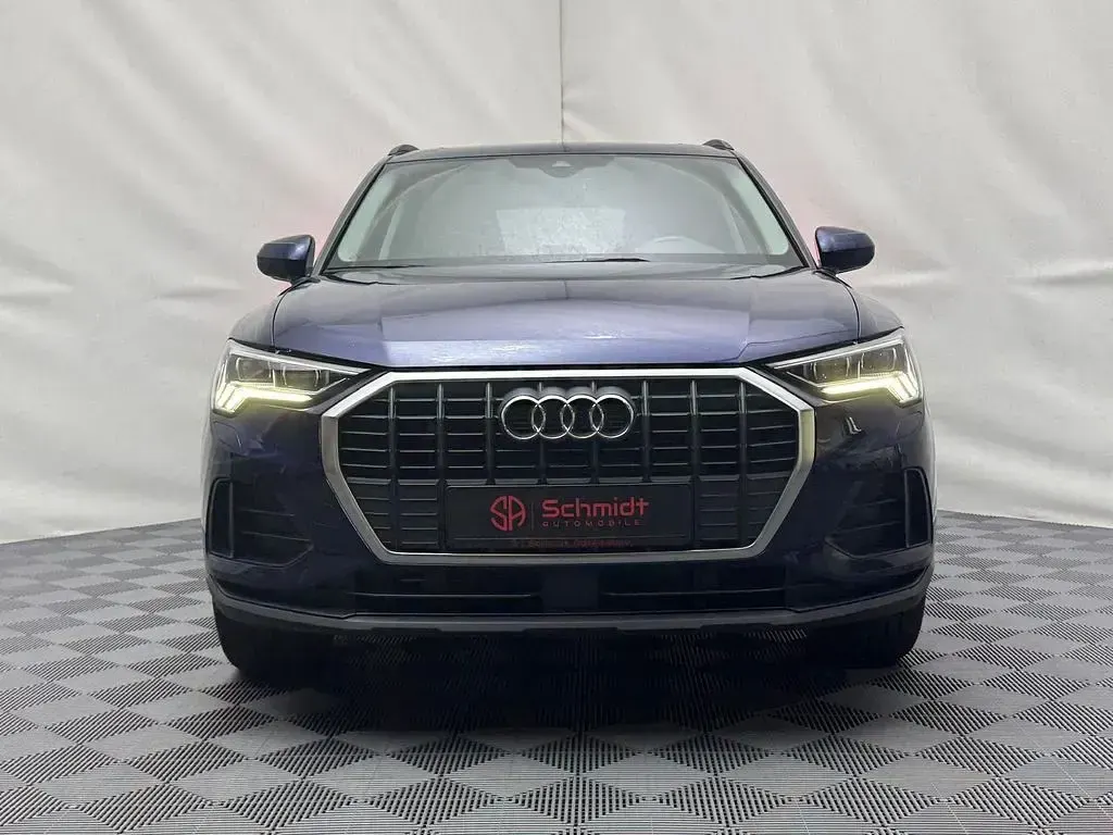 Gebraucht Audi Q3 Ambiente 150 PS (110 kW) 2021 Blau SUV
