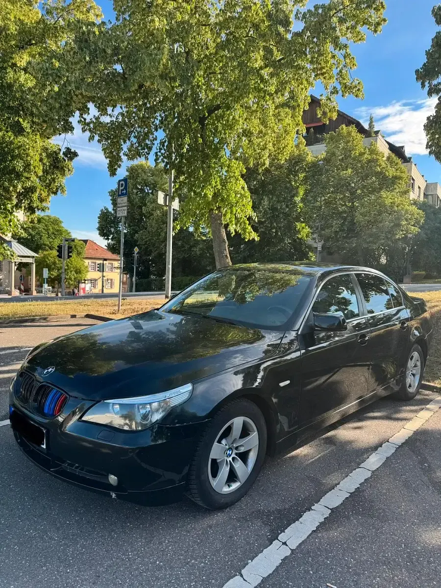 Gebraucht BMW 520 170 PS (125 kW) 2004 Schwarz Limousine
