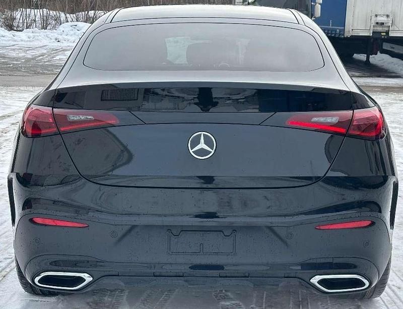 Neu Mercedes GLC300 Advanced 258 PS (189 kW) 2026 Schwarz SUV