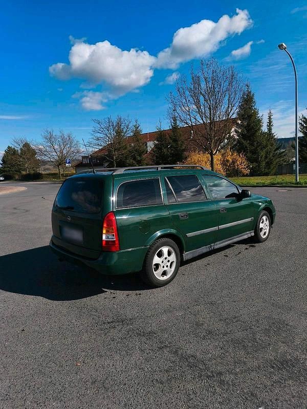 Gebraucht Opel Astra 116 PS (85 kW) 2000 Grün Kombi