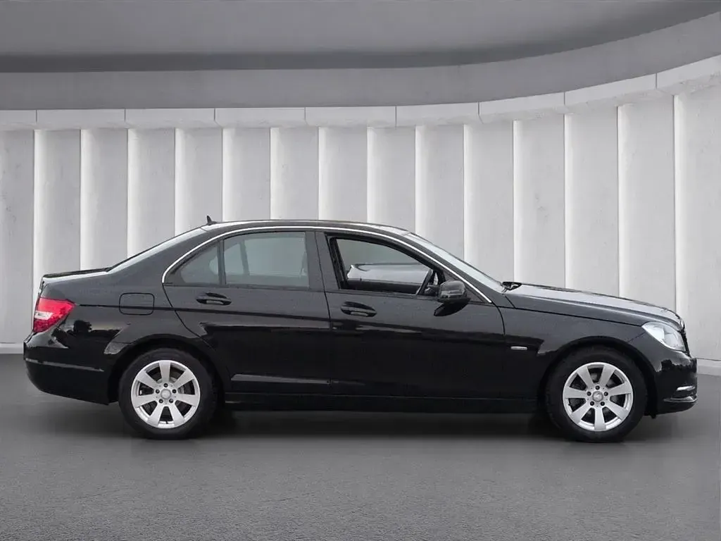 Occasion Mercedes C220 Classic 170 ch (125 kW) 2012 Noir Berline
