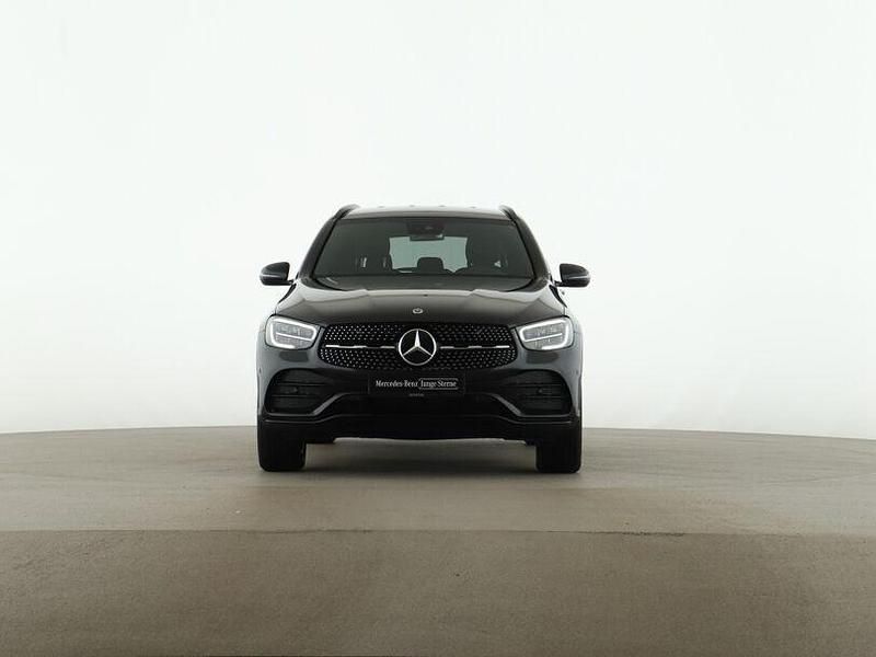 Gebraucht Mercedes GLC300e AMG 306 PS (225 kW) 2022 Grau SUV