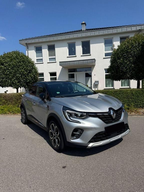 Grau Gebraucht 2020 Renault Captur Intens SUV | 17.400 € (Fairer Preis) - Bild 1/4