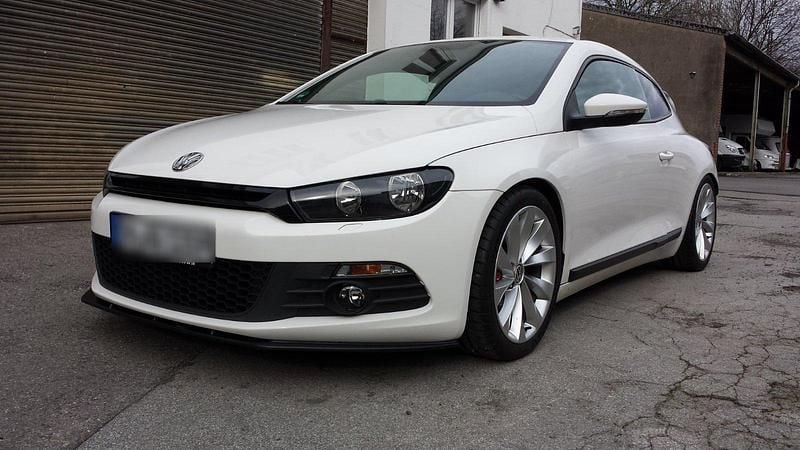 Weiß Gebraucht 2008 VW Scirocco Sport Coupé | 9.500 € (Teuer) - Bild 1/4