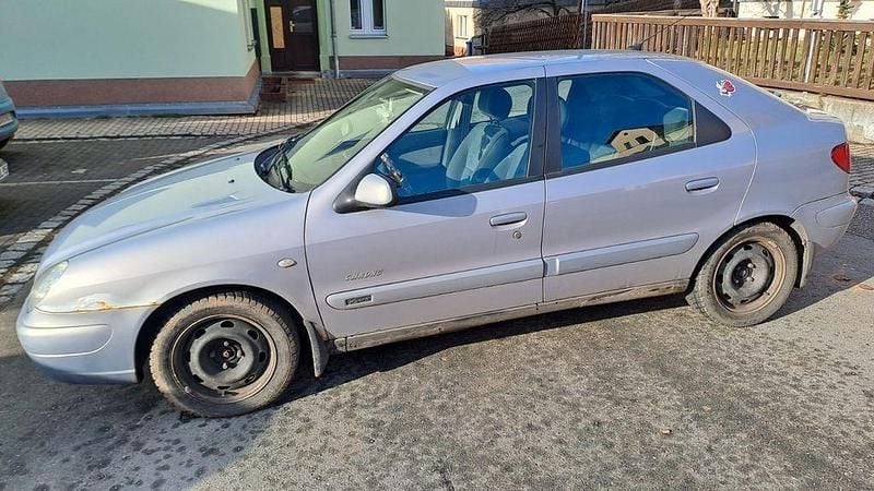 Grau Gebraucht 2001 Citroën Xsara Limousine | 600 € (Superpreis) - Bild 1/4