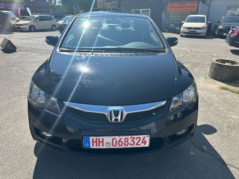 Schwarz Gebraucht 2009 Honda Civic Elegance Limousine | 2.900 € (Fairer Preis) - Bild 1/4