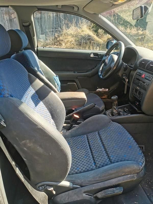 Gebraucht Audi A3 90 PS (66 kW) 1999 Blau Kleinwagen