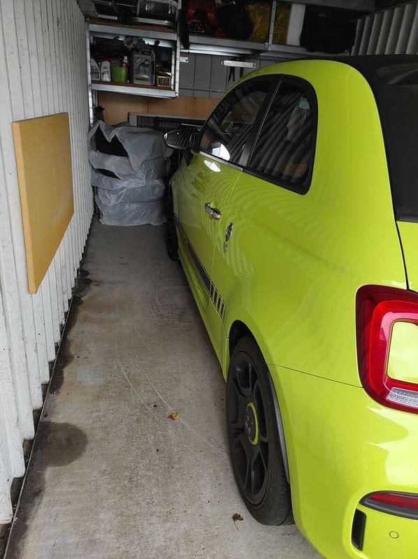 Grün Gebraucht 2020 Fiat 500C Abarth Cabrio | 18.950 € (Fairer Preis) - Bild 1/1