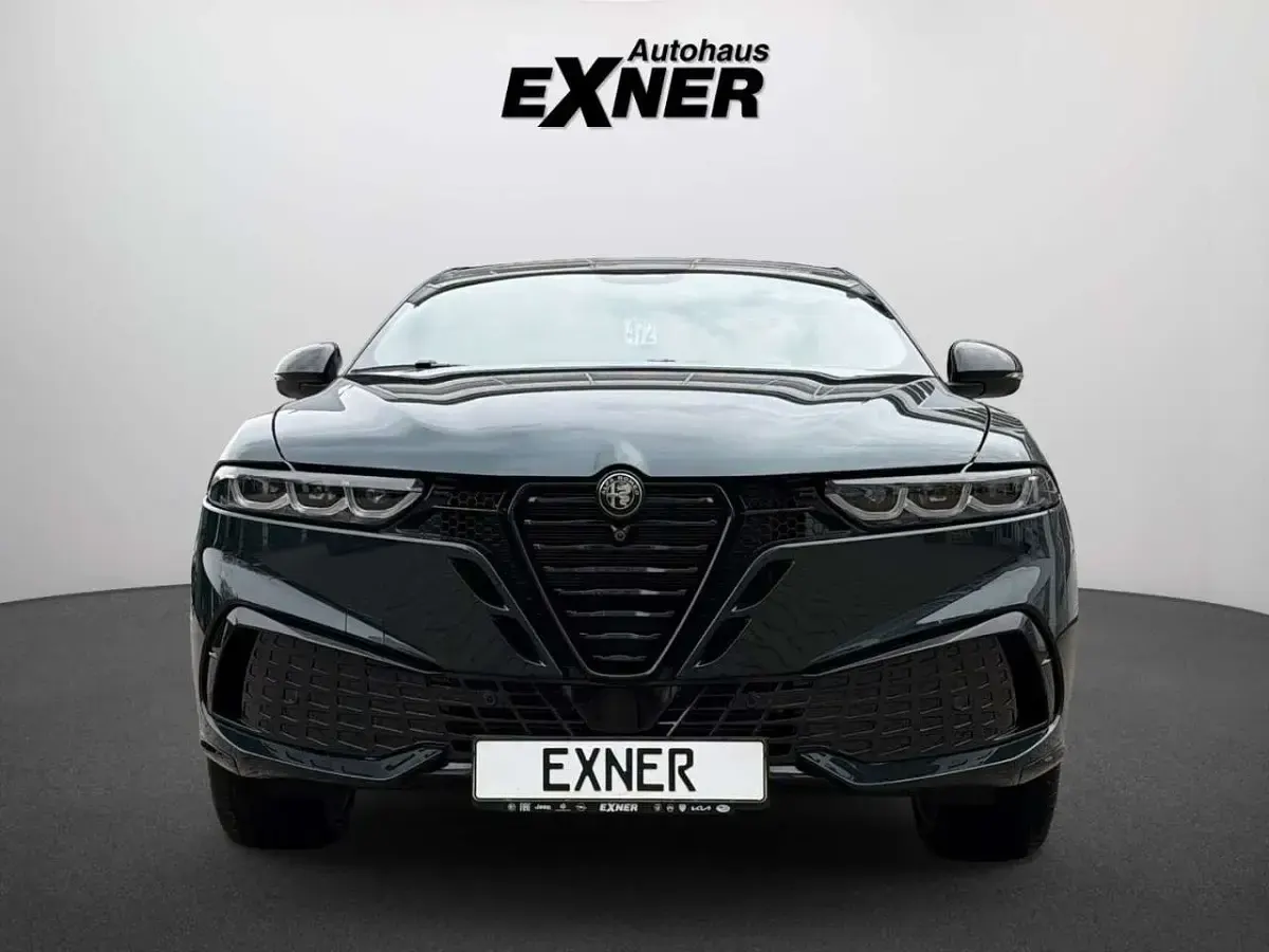 Neu Alfa Romeo Tonale Veloce 174 PS (127 kW) 2026 Verde monza SUV