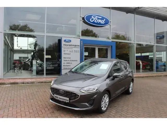 Magneticgrau (metallic) Gebraucht 2023 Ford Fiesta Titanium X Kleinwagen | 25.950 € (Teuer) - Bild 1/4