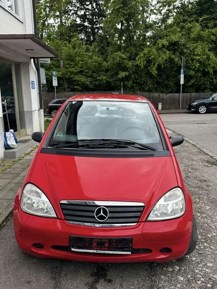 Brugt Mercedes A140 Classic 82 HK (60 kW) 2000 Rød Sedan