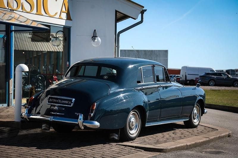 Gebraucht Rolls Royce Silver Cloud 220 PS (161 kW) 1964 Blau Limousine