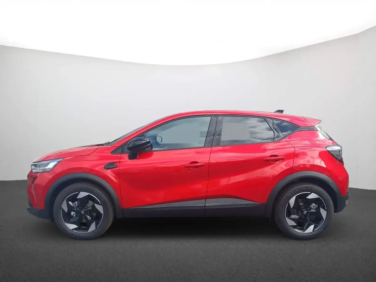 Second-hand Renault Captur Techno 101 CP (74 kW) 2025 Roșu SUV