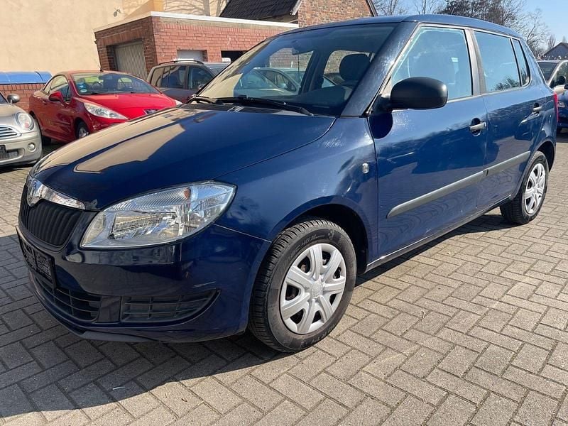 Gebraucht Skoda Fabia Special 60 PS (44 kW) 2011 Blau Kleinwagen