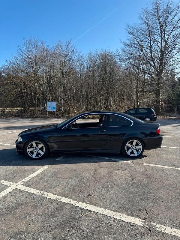 Gebraucht BMW 320 150 PS (110 kW) 1999 Schwarz Coupé