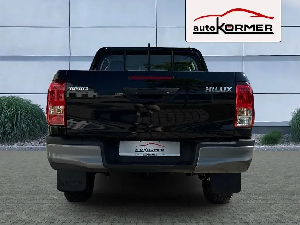 Gebraucht Toyota HiLux 150 PS (110 kW) 2025 Schwarz Pickup