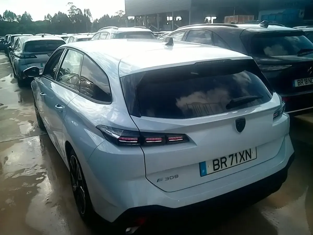 Gebraucht Peugeot 308 Style 116 kW (158 PS) 2025 Weiß Limousine