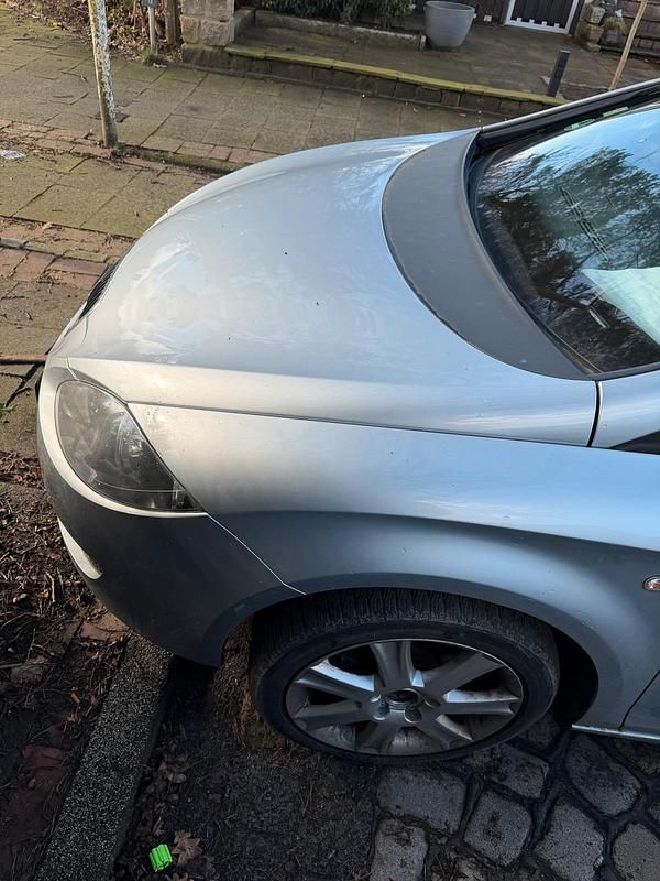 Gebraucht Seat Leon 102 PS (75 kW) 2008 Silber Kleinwagen