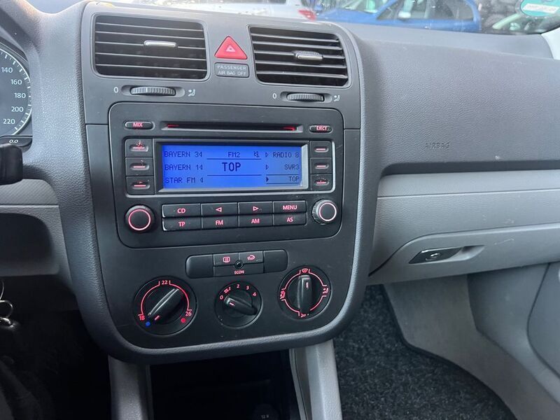 Gebraucht VW Golf IV Comfortline 75 PS (55 kW) 2004 Blau Limousine