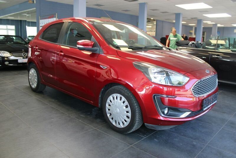 Rot Gebraucht 2019 Ford Ka Plus Active Kleinwagen | 9.480 € (Fairer Preis) - Bild 1/4