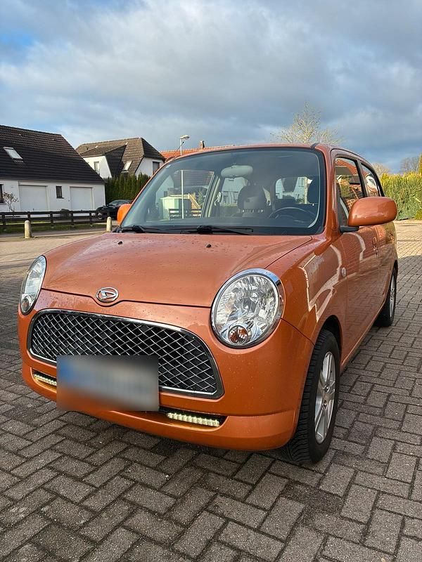 Gebraucht Daihatsu Trevis 2008 Orange Kleinwagen