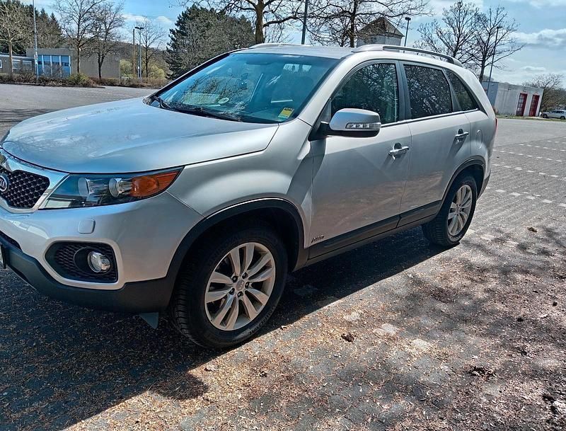 Gebraucht Kia Sorento 197 PS (144 kW) 2011 Grau SUV