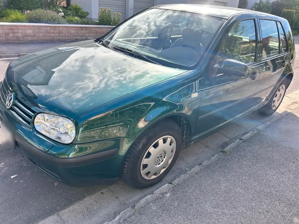 Gebraucht VW Golf III 75 PS (55 kW) 1999 Grün Limousine