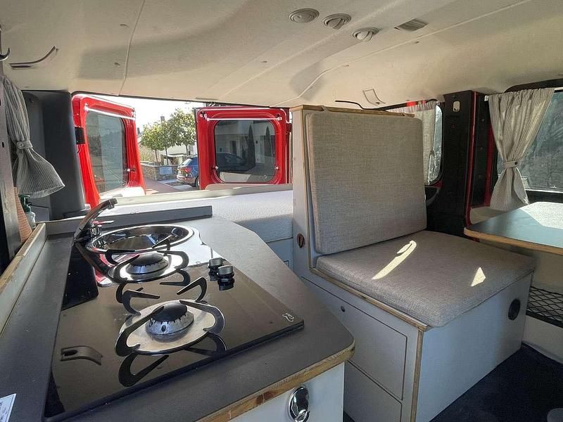 Gebraucht Fiat Ducato 150 PS (110 kW) 2016 Rot Van
