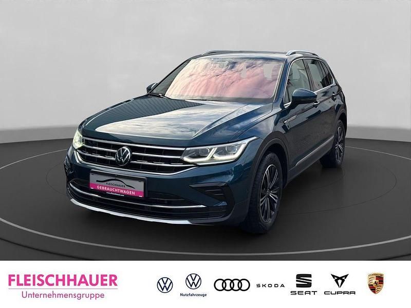 Blau Gebraucht 2023 VW Tiguan Elegance SUV | 39.880 € (Teuer) - Bild 1/4
