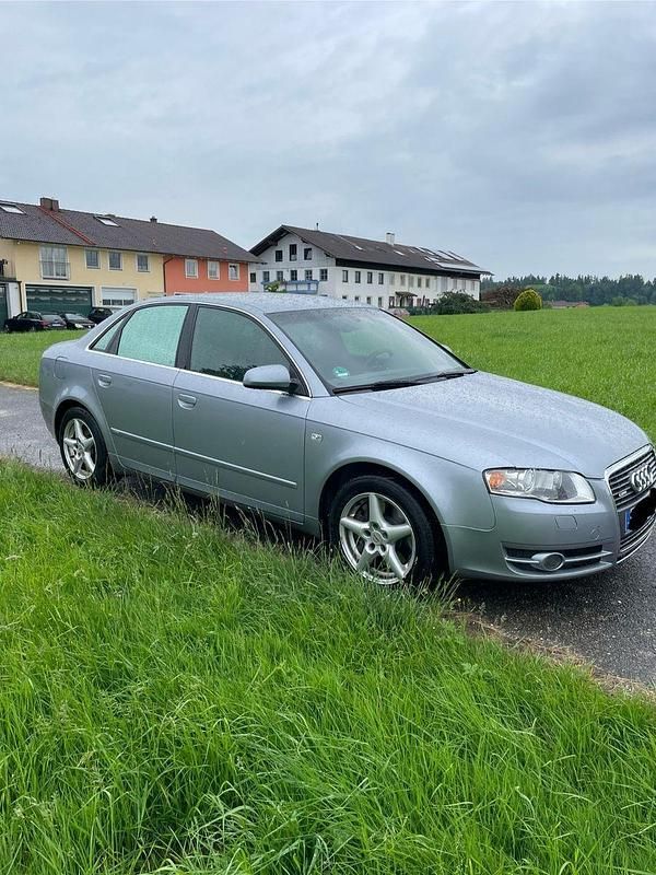 Silber Gebraucht 2006 Audi A4 S-Line Limousine | 2.800 € (Superpreis) - Bild 1/4
