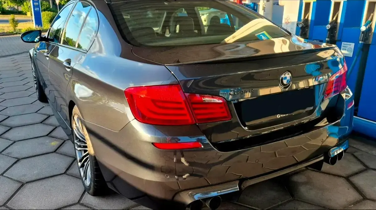 Gebraucht BMW M5 560 PS (411 kW) 2012 Grau Limousine