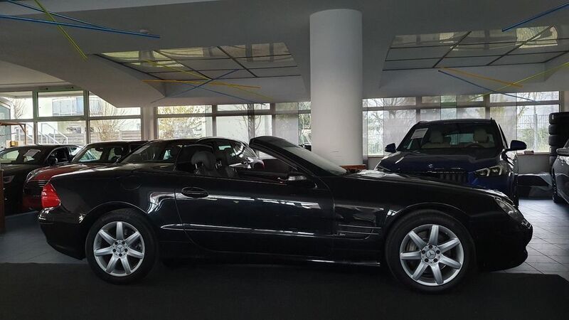 Gebraucht Mercedes SL500 306 PS (225 kW) 2005 Schwarz Cabrio