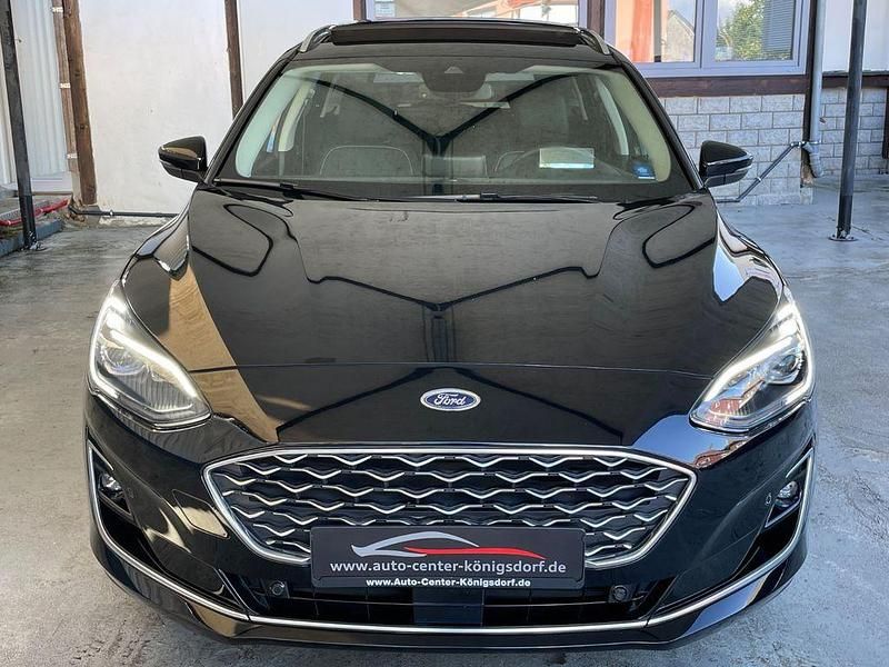 Gebraucht Ford Focus Vignale 120 PS (88 kW) 2021 Agate black metallic Kombi