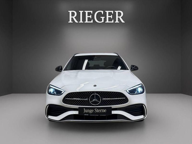 Gebraucht Mercedes C300 AMG 265 PS (194 kW) 2025 Weiß Kombi