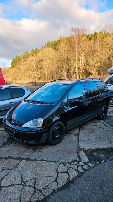 Gebraucht Ford Galaxy Ghia 204 PS (150 kW) 2001 Schwarz Van / Kleinbus