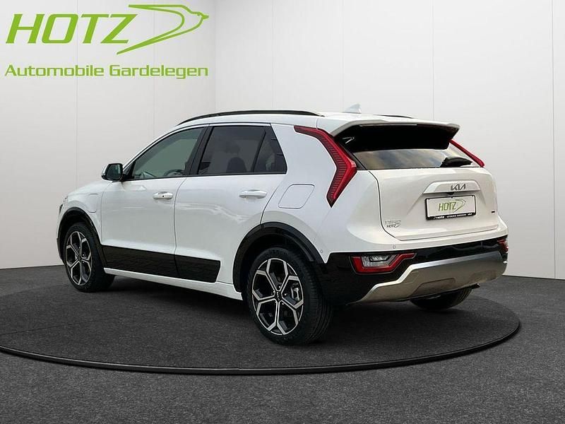 Gebraucht Kia Niro Spirit 173 PS (127 kW) 2025 Snow white pearl SUV