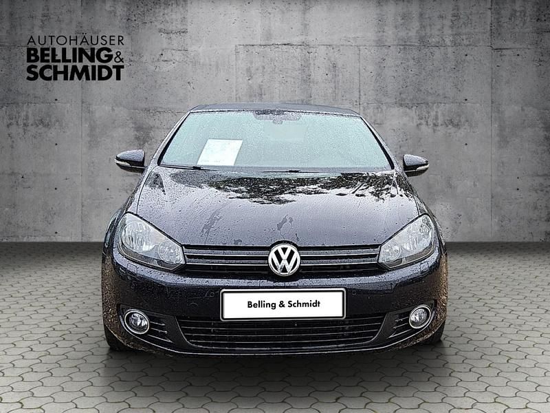 Gebraucht VW Golf Cabriolet Trendline 105 PS (77 kW) 2011 Schwarz Cabrio