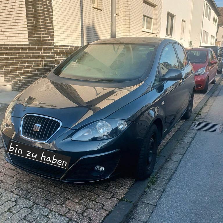 Gebraucht Seat Altea Copa 105 PS (77 kW) 2012 Grau Van / Kleinbus