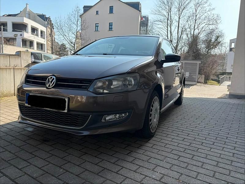 Gebraucht VW Polo Match 69 PS (50 kW) 2012 Braun Kleinwagen