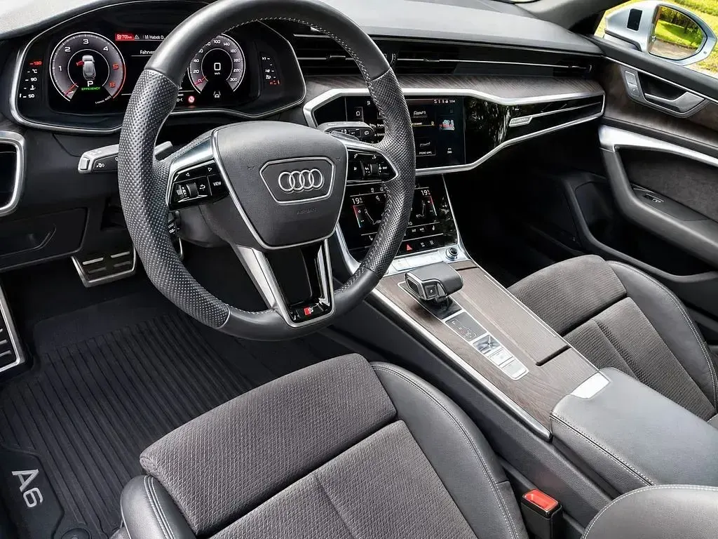 Gebraucht Audi A6 Sport 231 PS (169 kW) 2019 Silber Kombi
