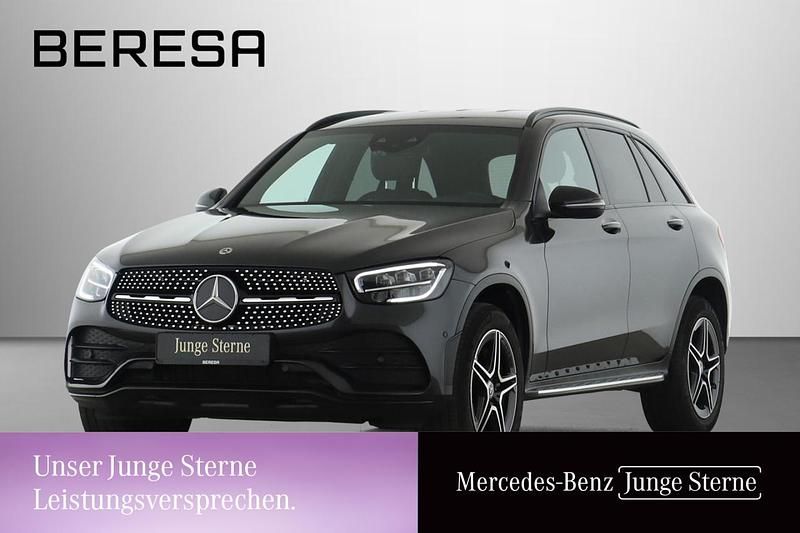Graulack graphitgrau Gebraucht 2022 Mercedes GLC300e AMG SUV | 40.280 € (Fairer Preis) - Bild 1/3