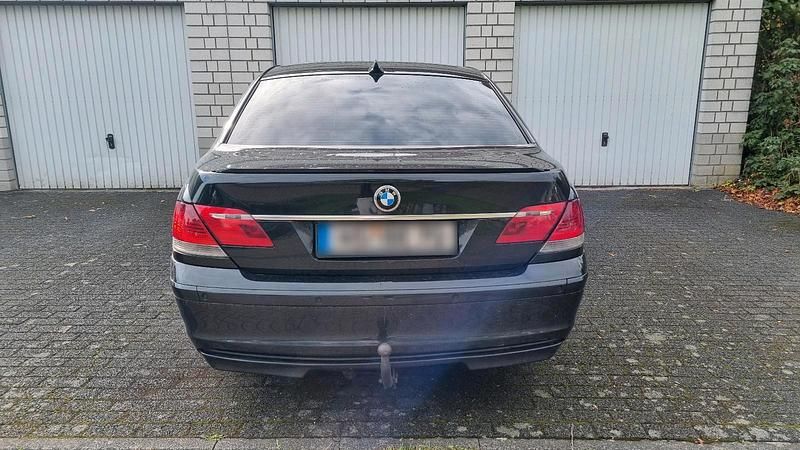 Gebraucht BMW 730 231 PS (169 kW) 2008 Schwarz Limousine