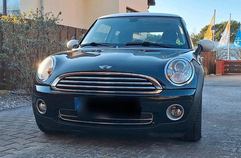 Gebraucht Mini Cooper 120 PS (88 kW) 2009 Schwarz Kleinwagen