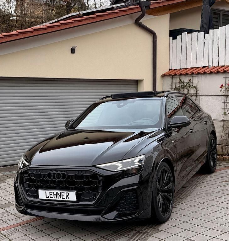 Schwarz Neu 2025 Audi Q8 S-Line SUV | 89.999 € (Superpreis) - Bild 1/4