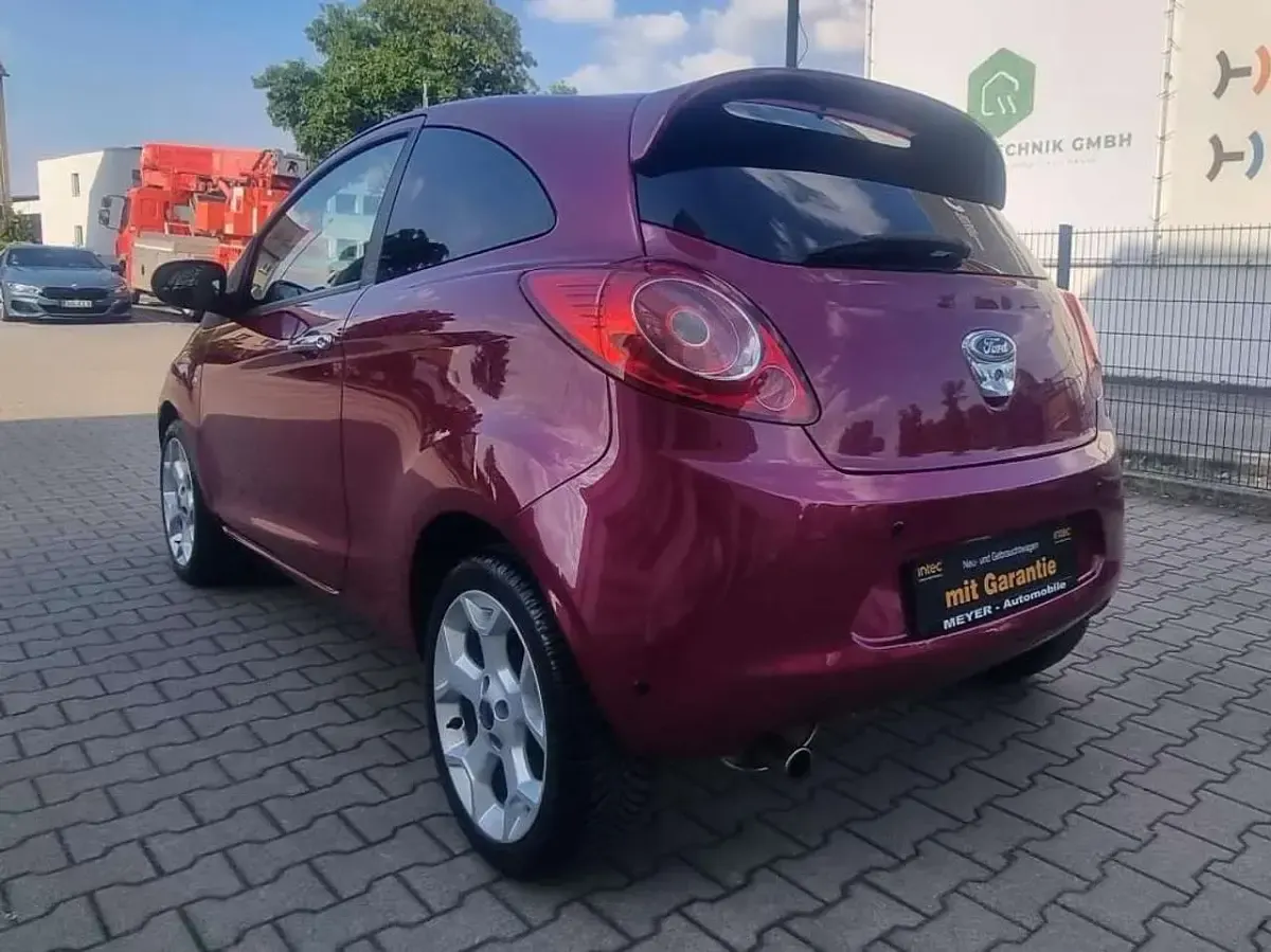 Gebraucht Ford Ka Titanium 69 PS (50 kW) 2009 Rot Kleinwagen