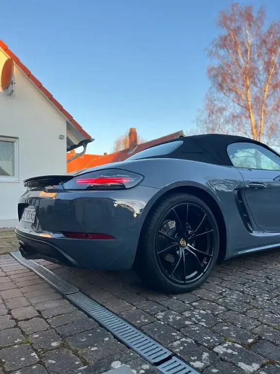 Gebraucht Porsche 718 Chrono 299 PS (219 kW) 2016 Grau Cabrio