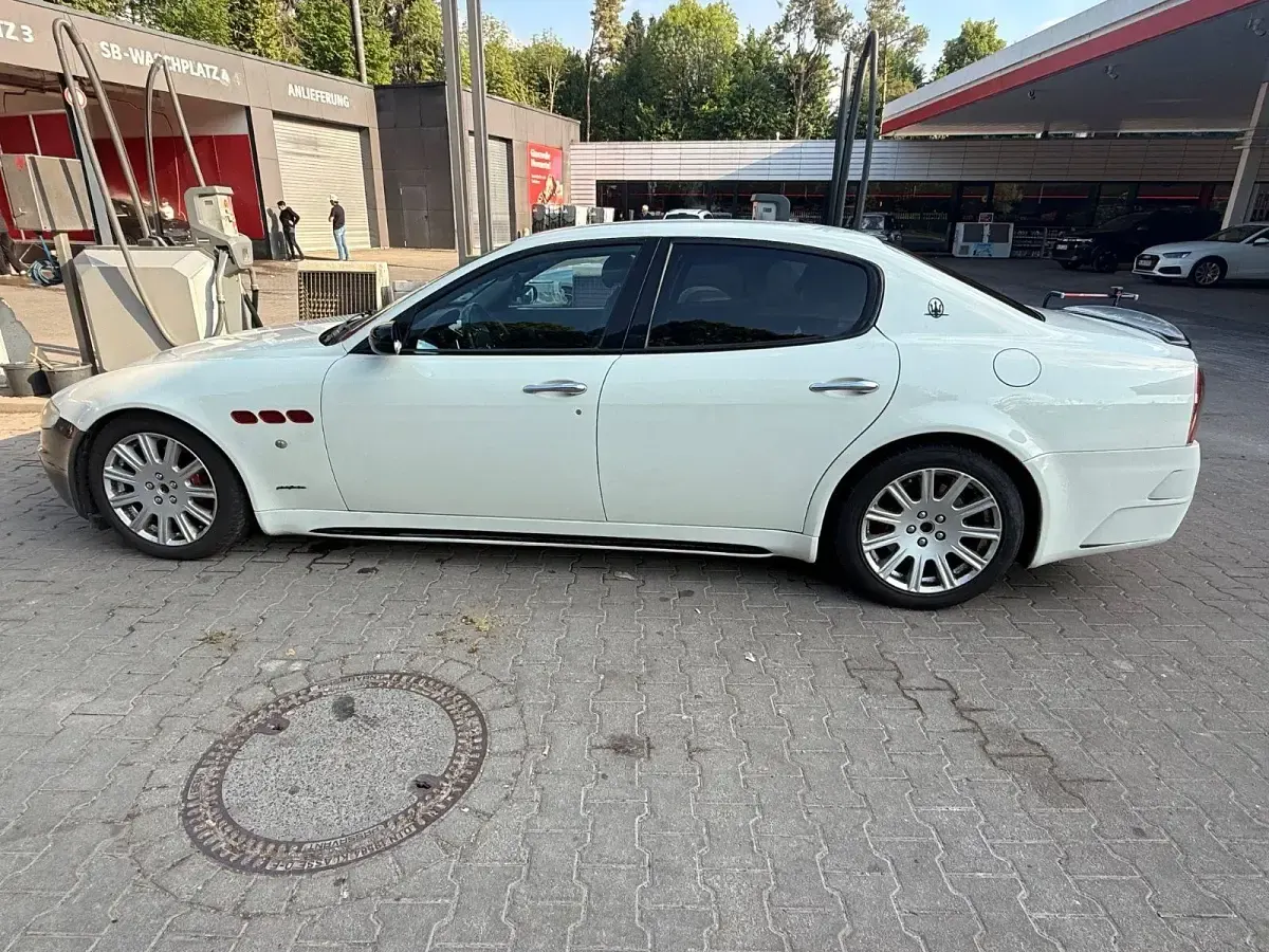 Gebraucht Maserati Quattroporte 401 PS (294 kW) 2007 Weiß Limousine