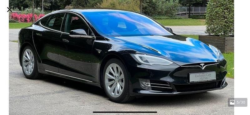 Schwarz Gebraucht 2018 Tesla Model S Kleinwagen | 22.900 € (Guter Preis) - Bild 1/4