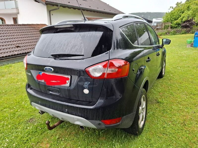 Schwarz Gebraucht 2012 Ford Kuga Champions Edition SUV | 6.200 € (Guter Preis) - Bild 1/3