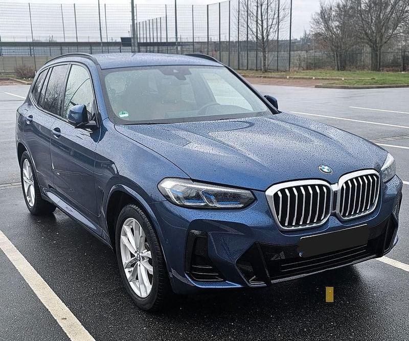 Blau Gebraucht 2022 BMW X3 Performance SUV | 41.500 € (Teuer) - Bild 1/4